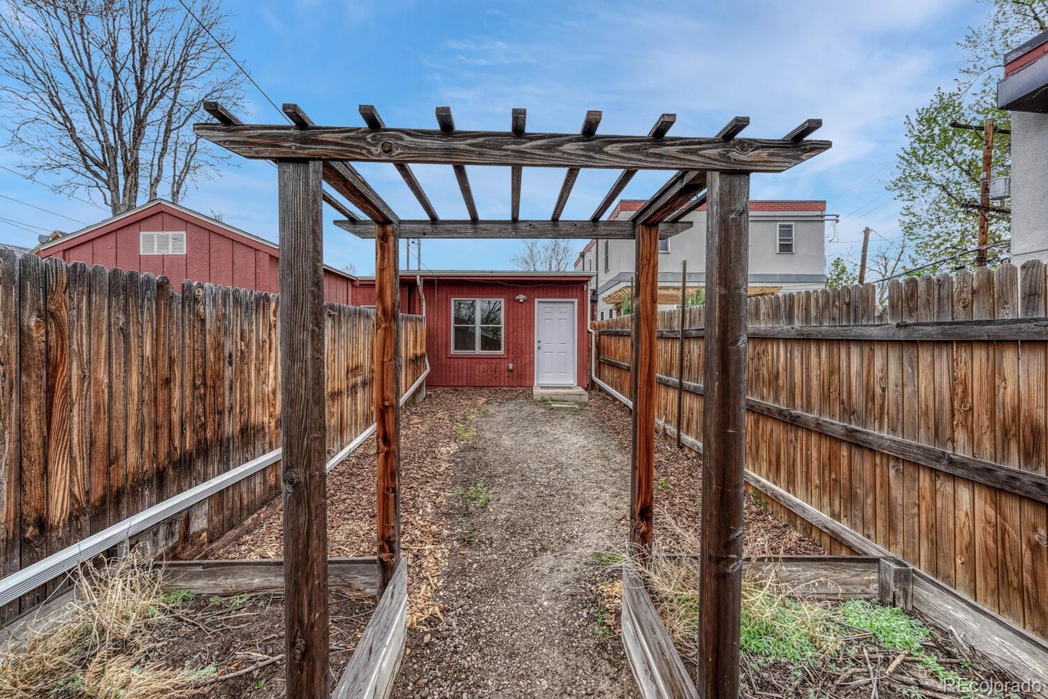 MLS Image #19 for 2726 w 33rd avenue,denver, Colorado