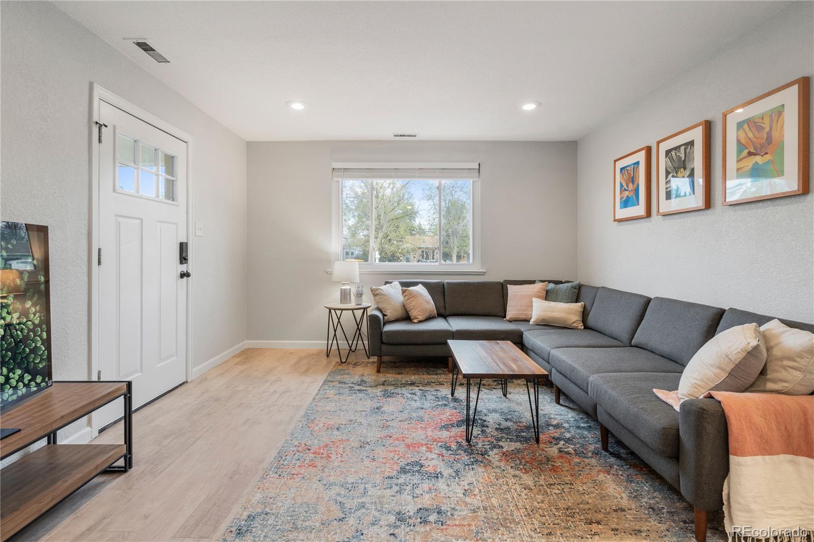 MLS Image #10 for 1645  wabash street,denver, Colorado