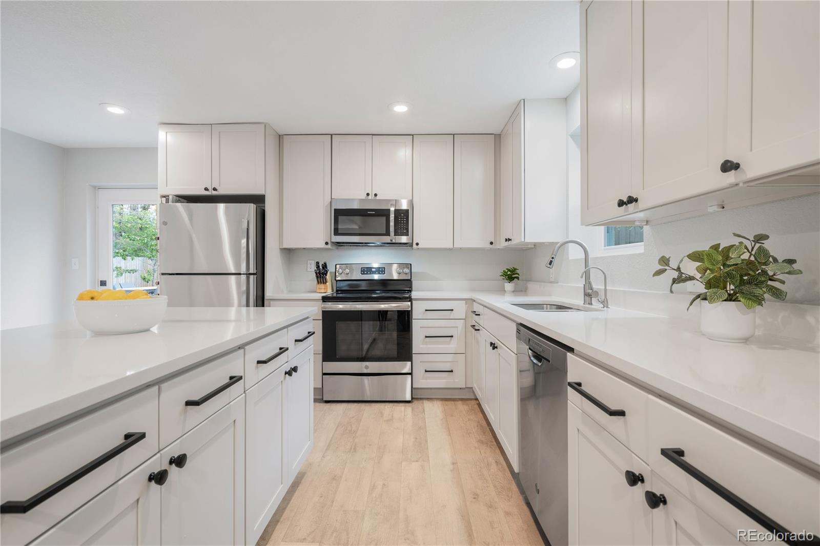 MLS Image #14 for 1645  wabash street,denver, Colorado
