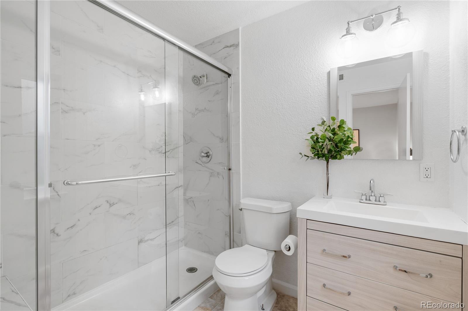 MLS Image #21 for 1645  wabash street,denver, Colorado