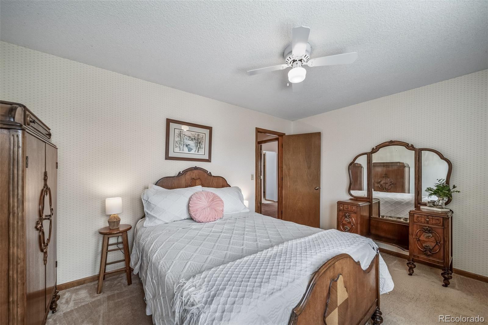 MLS Image #24 for 18263 e berry drive,centennial, Colorado