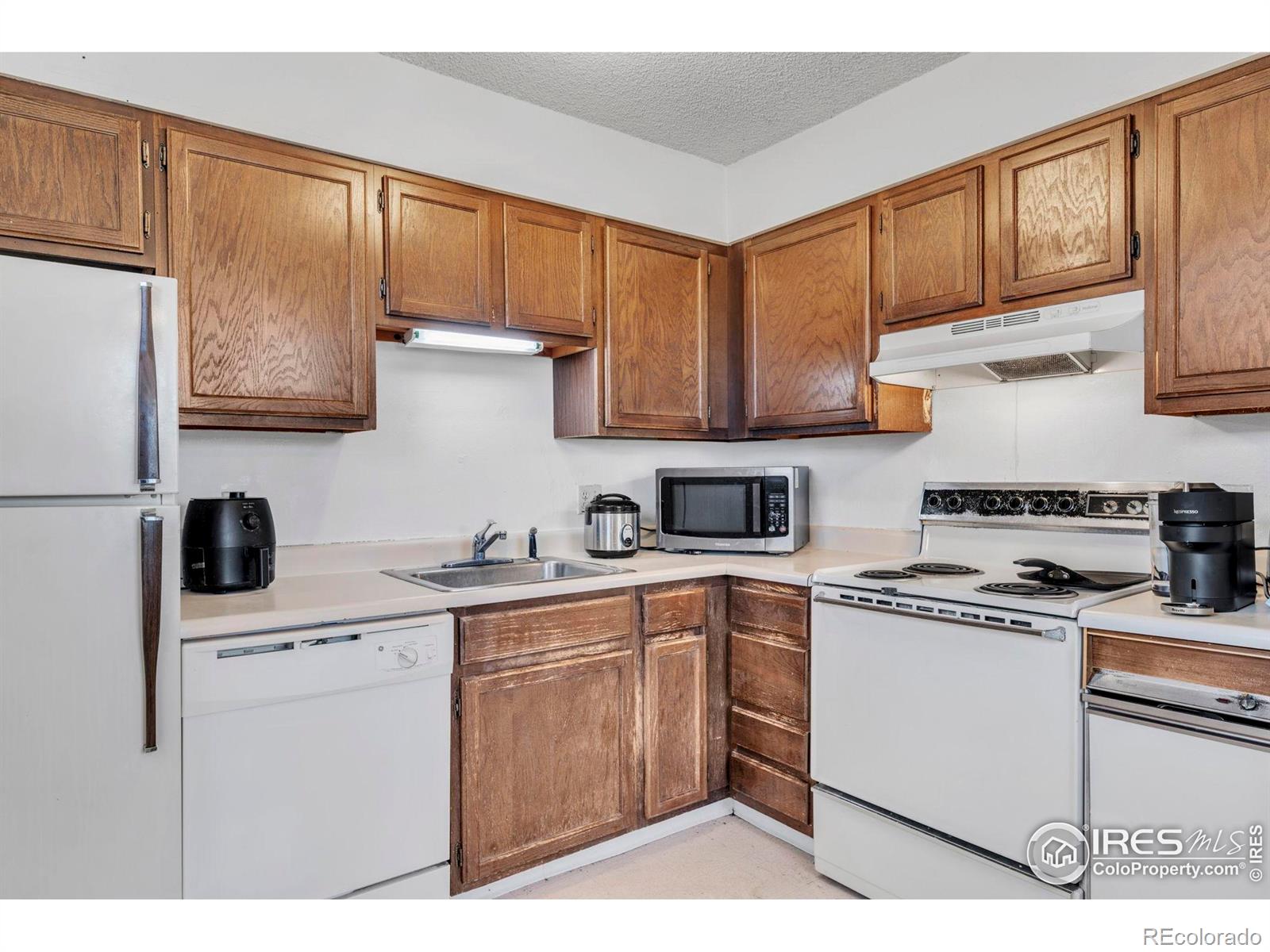 MLS Image #13 for 2879  shadow creek drive,boulder, Colorado