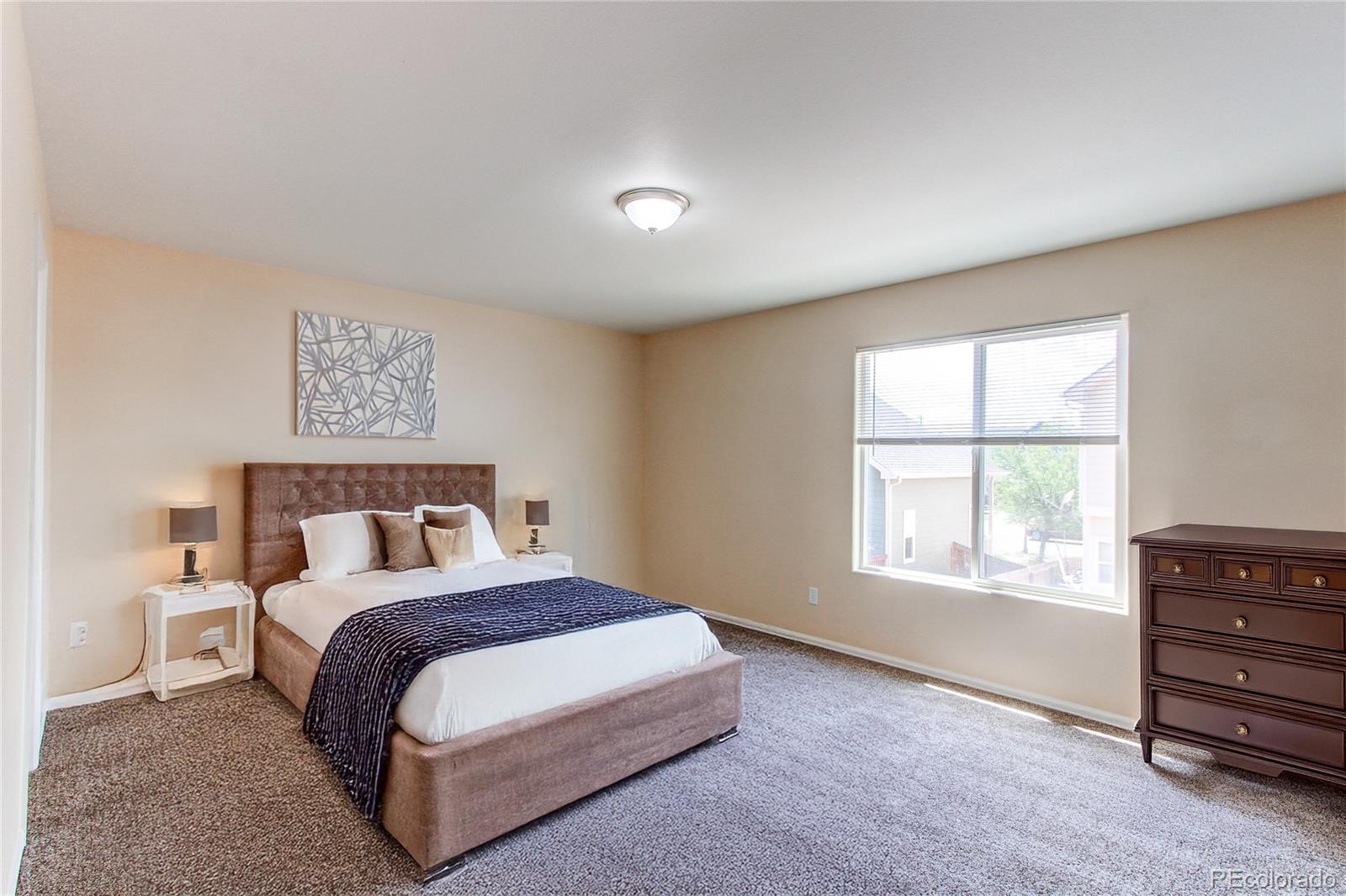 MLS Image #18 for 5549  helena street,denver, Colorado