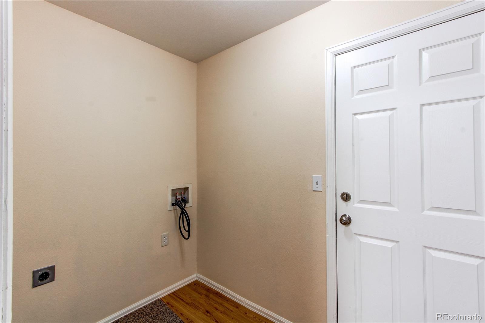 MLS Image #35 for 5549  helena street,denver, Colorado