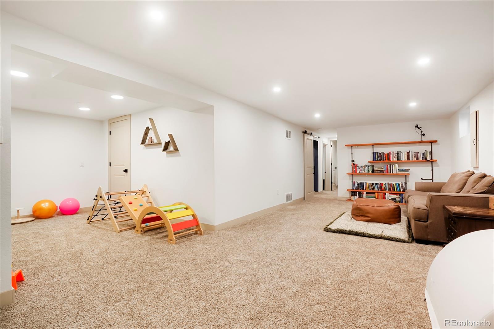 MLS Image #20 for 8276 e easter place,centennial, Colorado