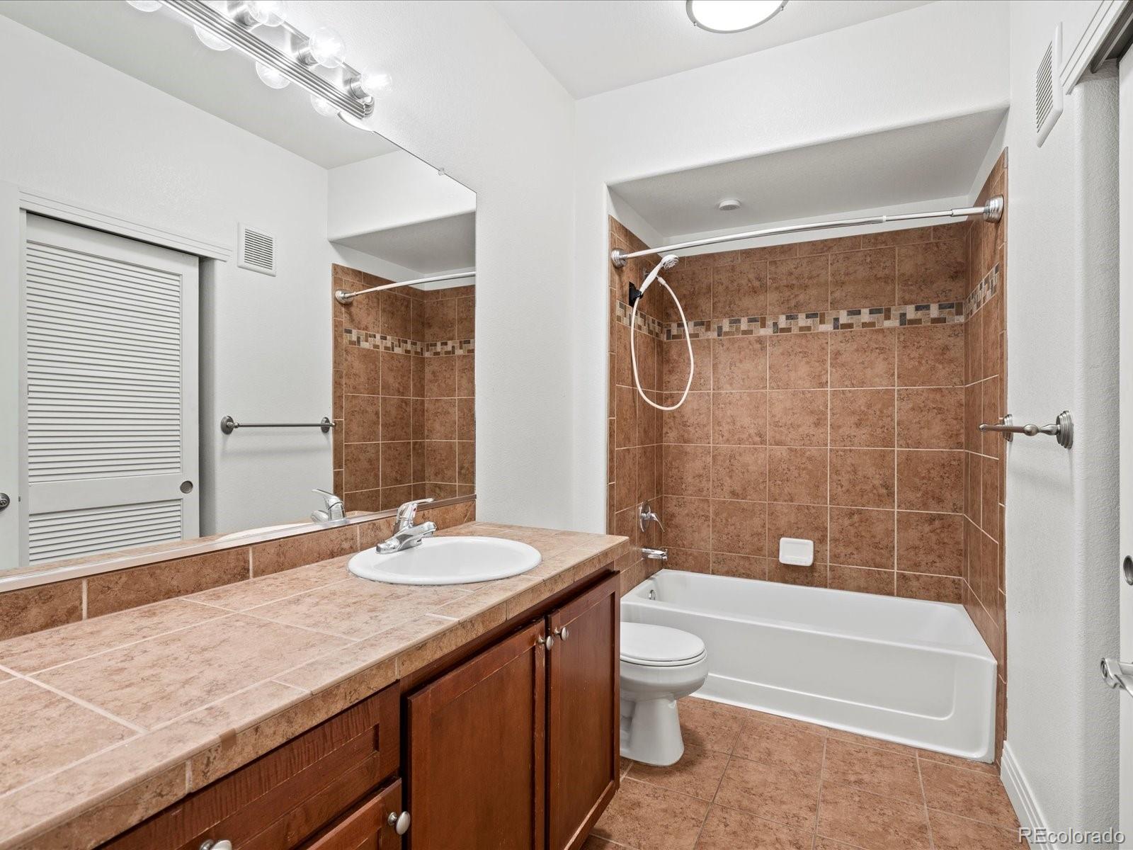 MLS Image #26 for 9019 e panorama circle d320,englewood, Colorado