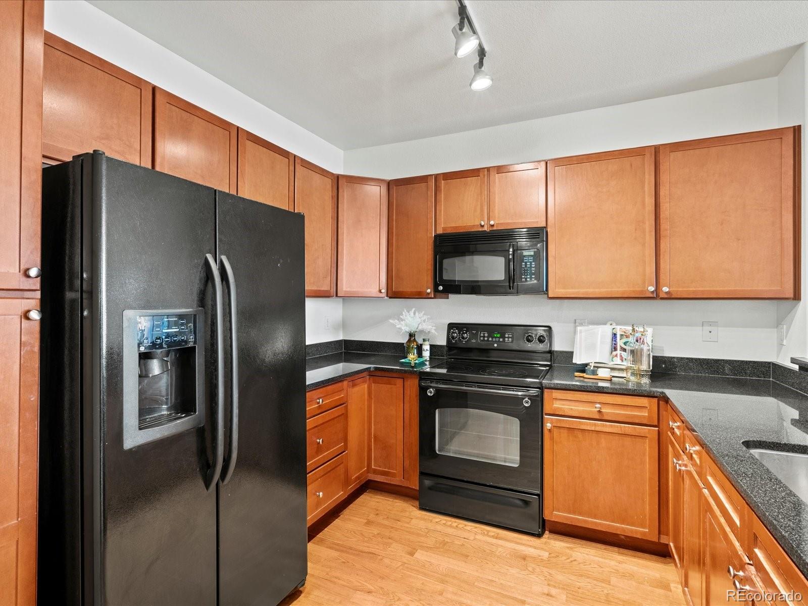 MLS Image #6 for 9019 e panorama circle d320,englewood, Colorado