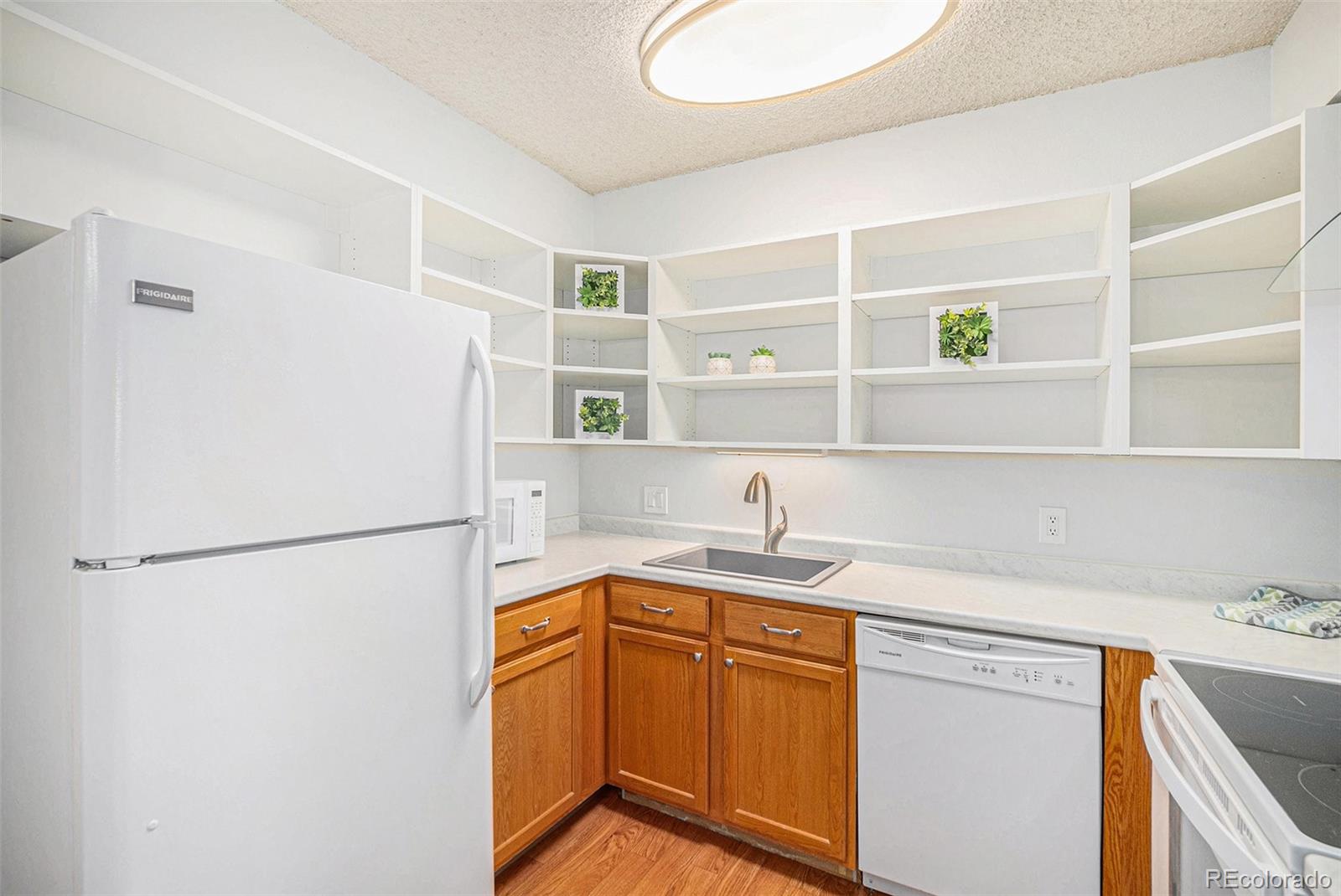 MLS Image #6 for 10251 w 44th avenue,wheat ridge, Colorado