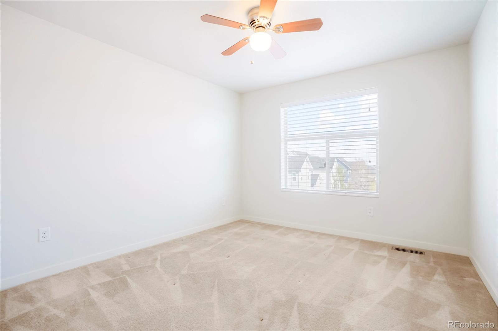 MLS Image #27 for 8953 e northfield boulevard,denver, Colorado