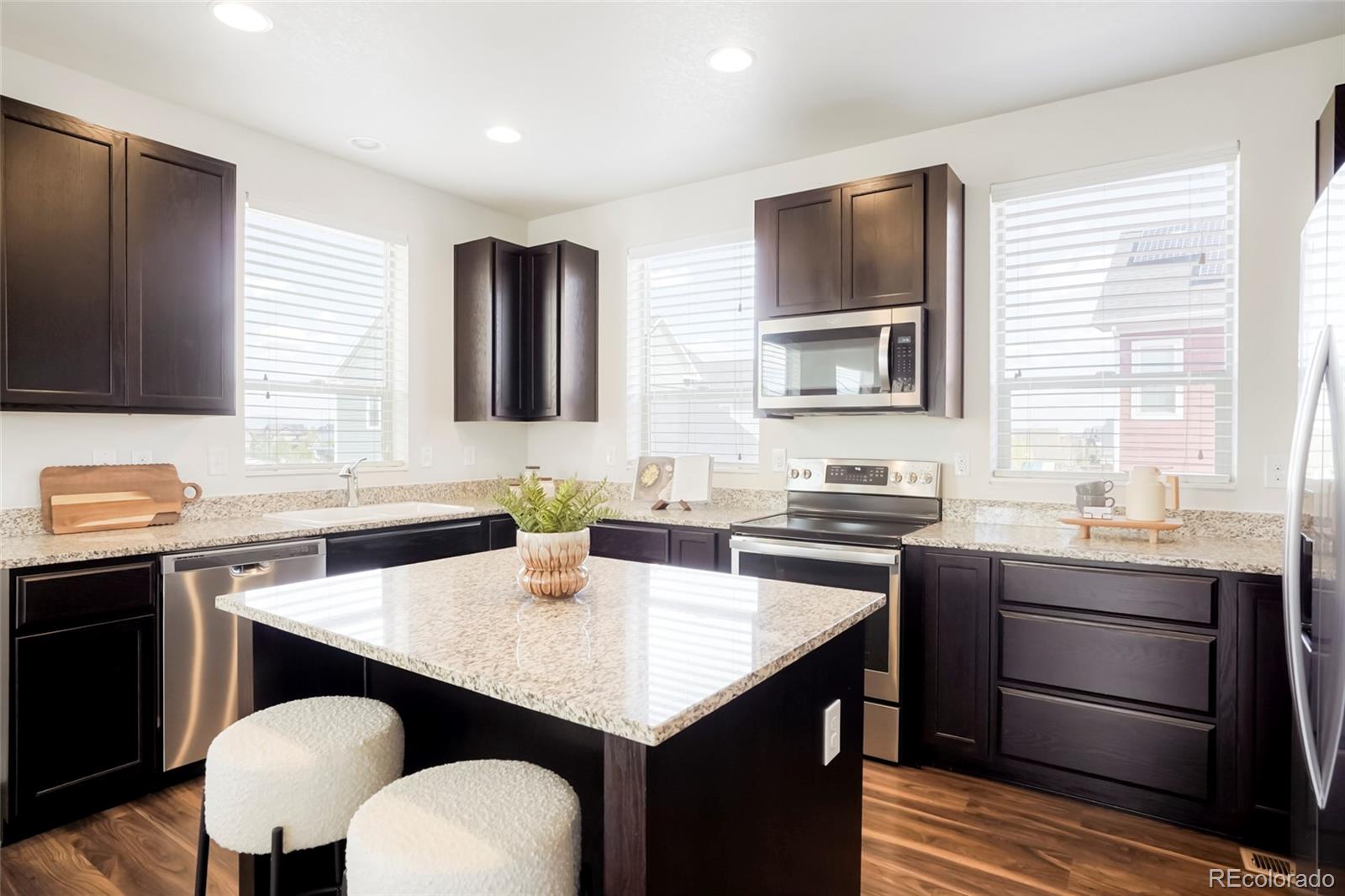 MLS Image #7 for 8953 e northfield boulevard,denver, Colorado
