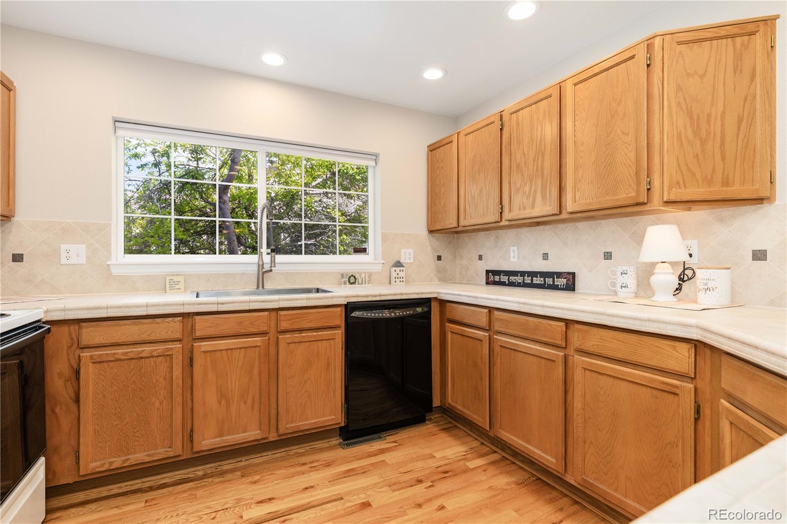 MLS Image #4 for 10183  grove loop,westminster, Colorado