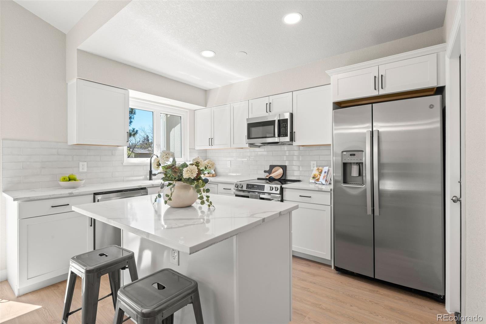 MLS Image #4 for 15875 e custer drive,aurora, Colorado
