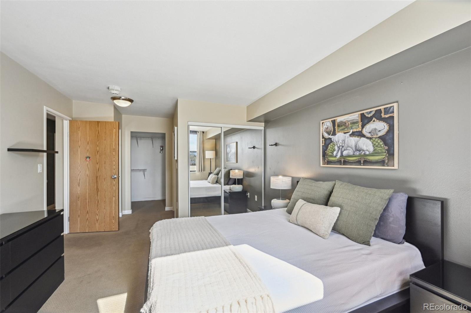 MLS Image #14 for 1301  speer boulevard,denver, Colorado