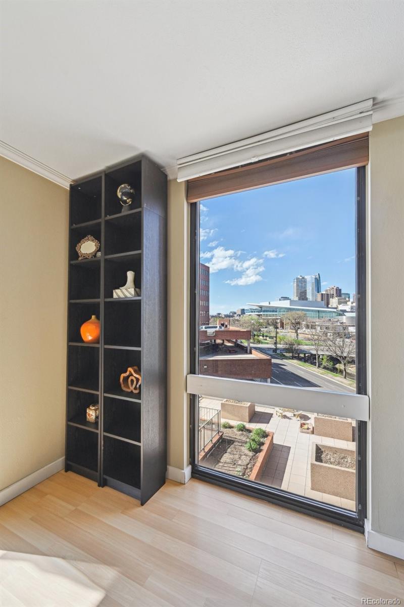 MLS Image #4 for 1301  speer boulevard,denver, Colorado