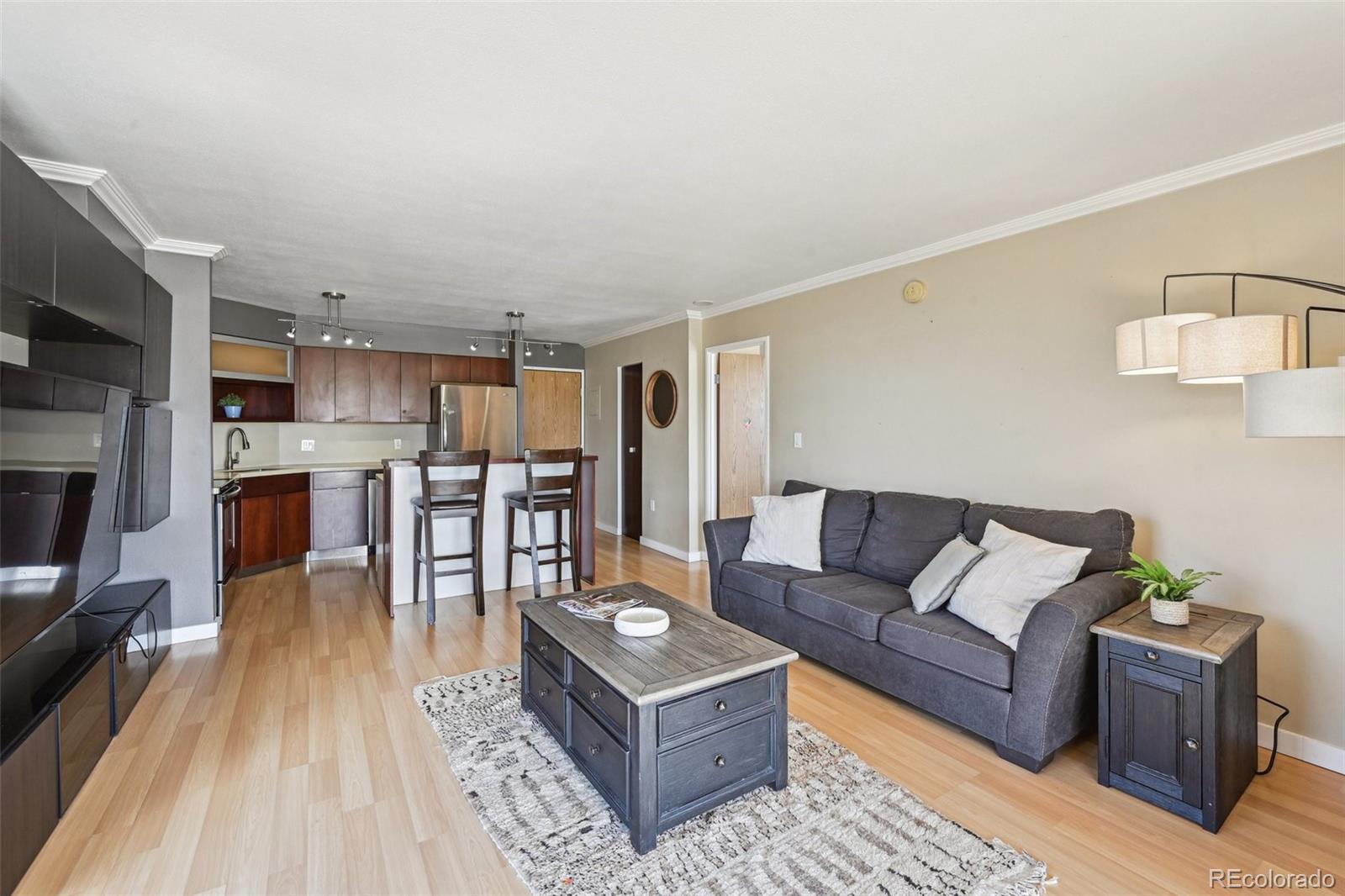 MLS Image #6 for 1301  speer boulevard,denver, Colorado