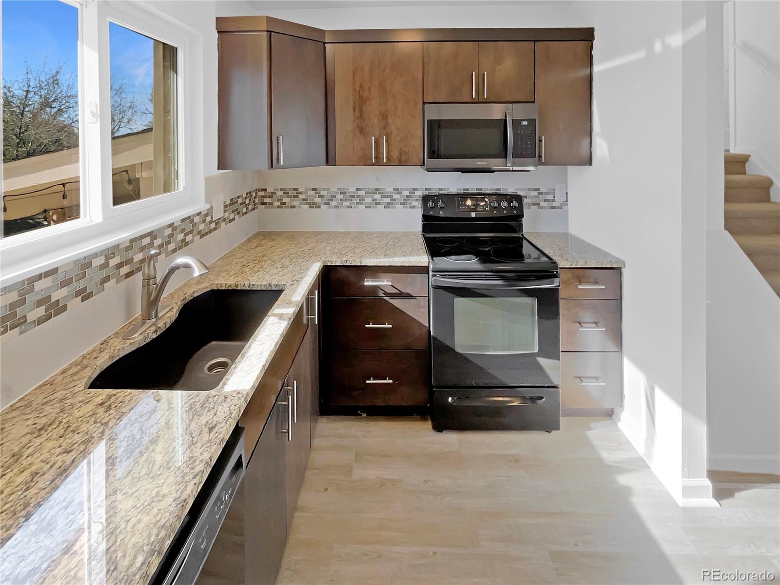 MLS Image #10 for 1641 s nucla street,aurora, Colorado
