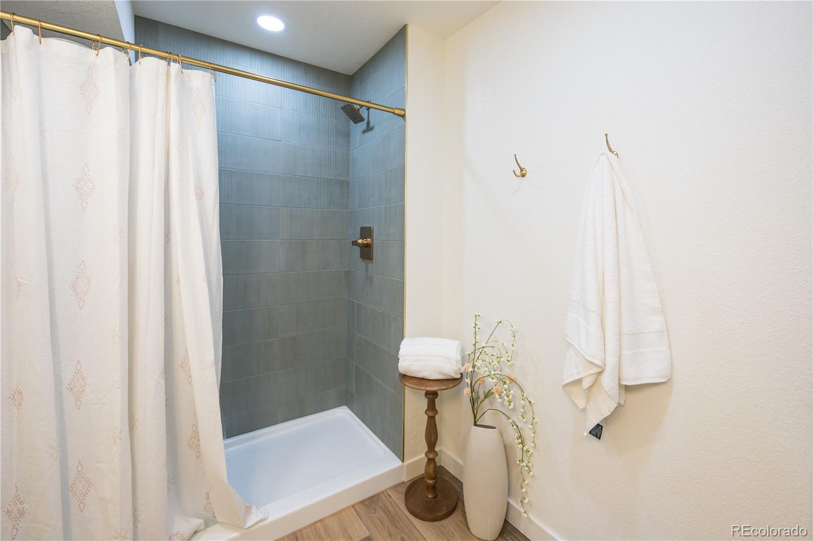 MLS Image #23 for 201  quail ridge circle,highlands ranch, Colorado
