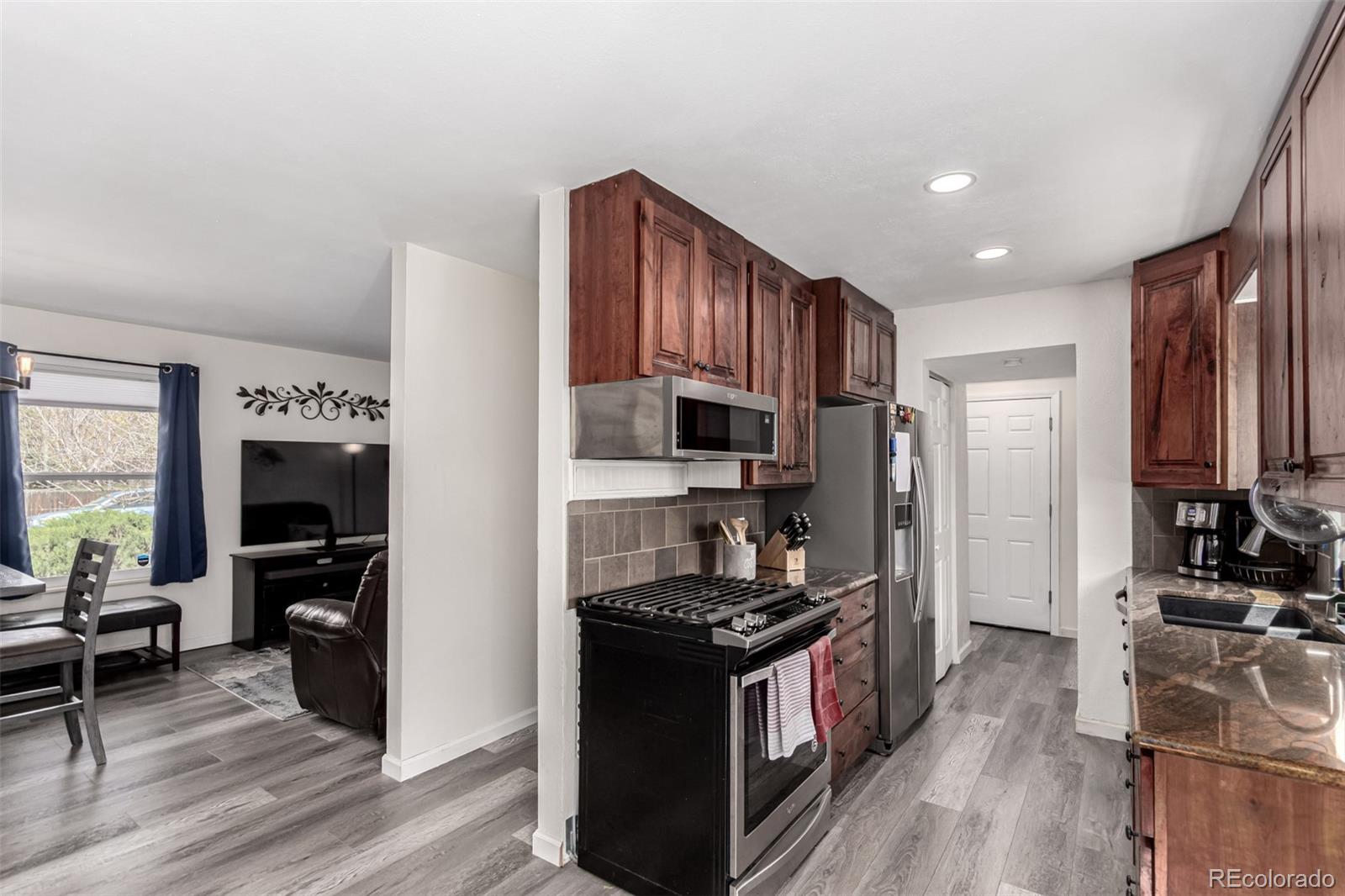 MLS Image #11 for 10720  moore circle,westminster, Colorado