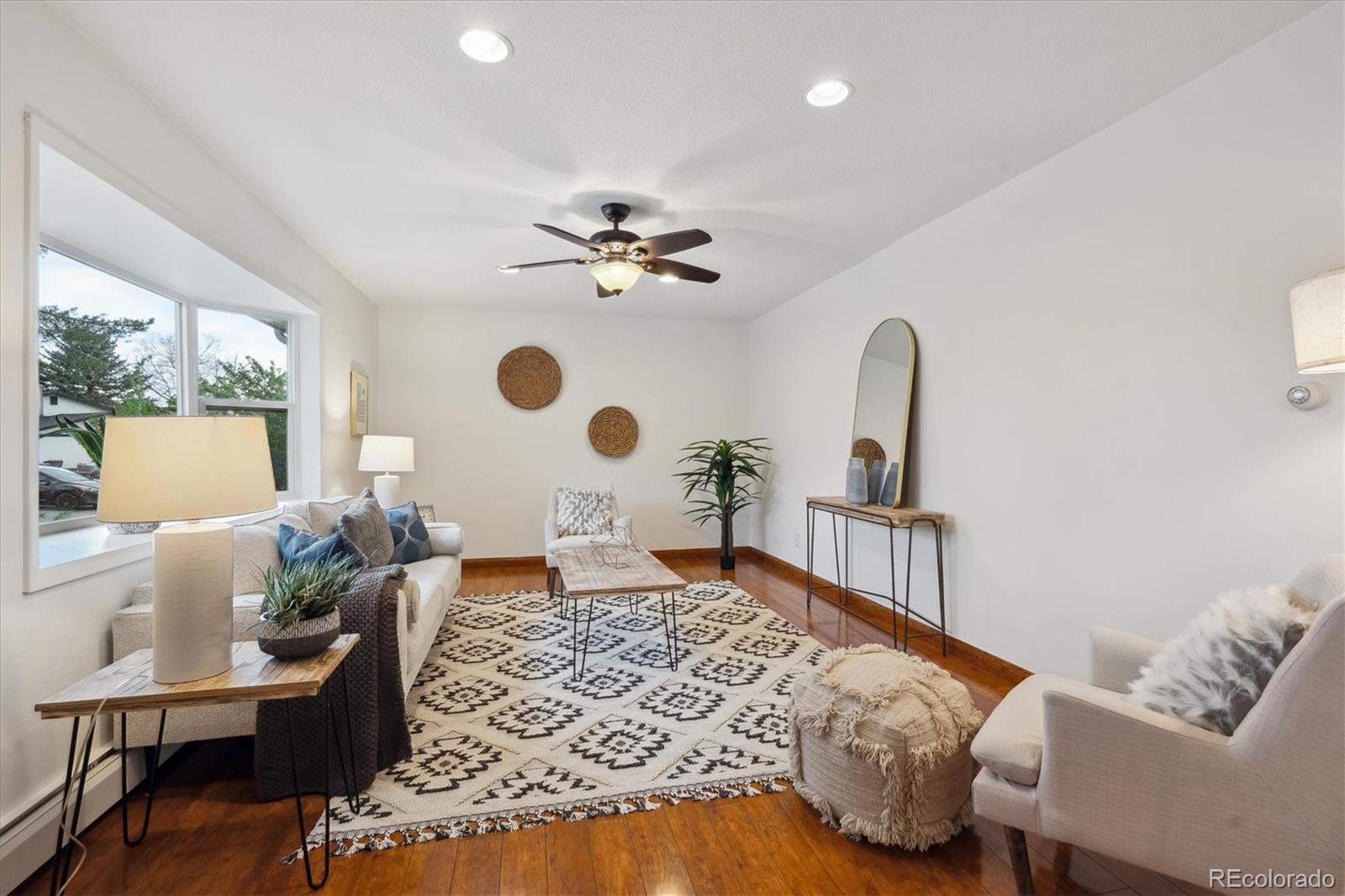 MLS Image #3 for 4634 s adobe court,littleton, Colorado