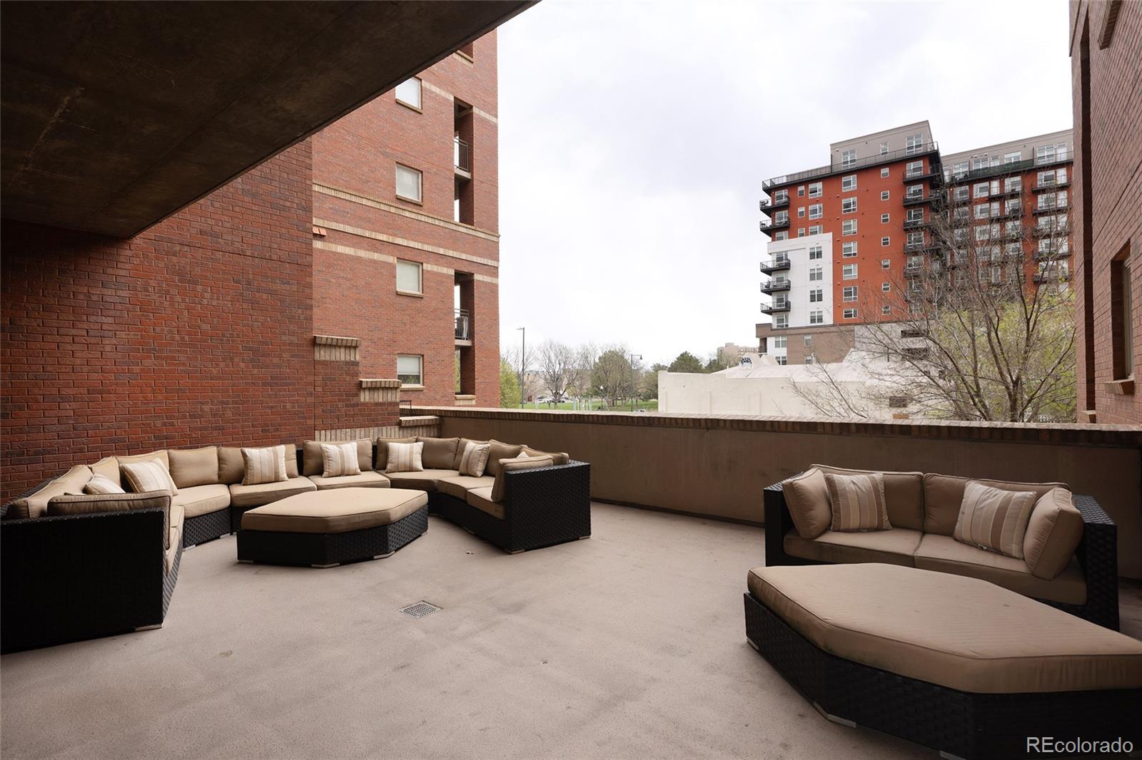 MLS Image #35 for 1975 n grant street,denver, Colorado