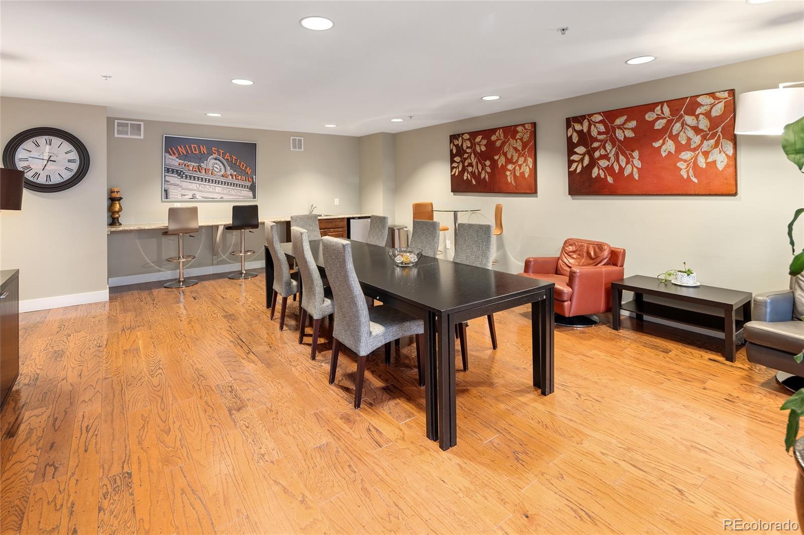 MLS Image #37 for 1975 n grant street,denver, Colorado