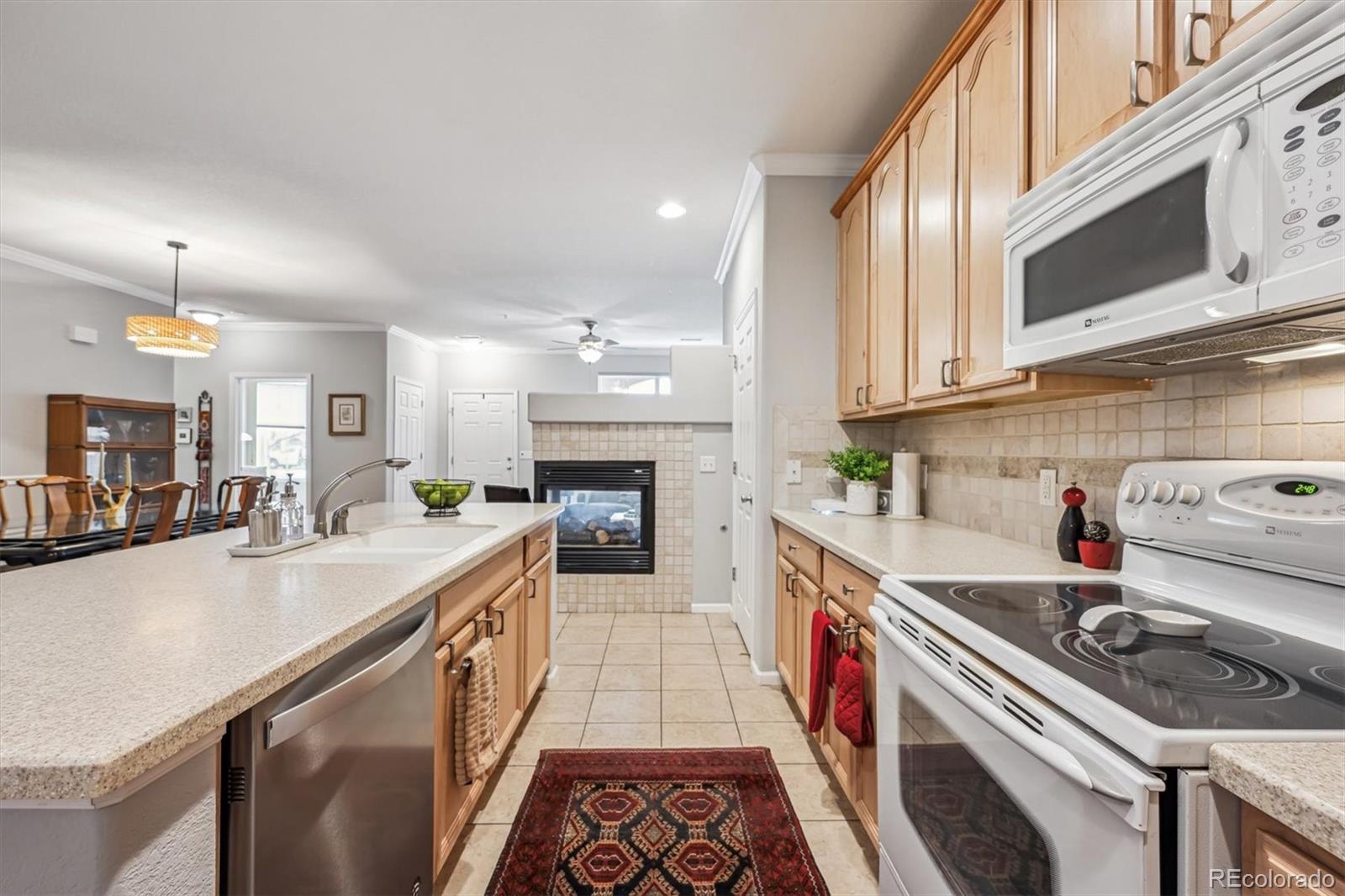 MLS Image #14 for 10007  martin luther king boulevard 104,denver, Colorado