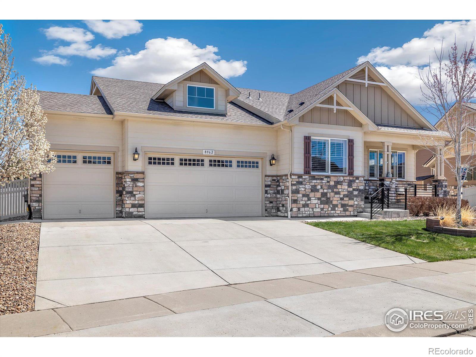 CMA Image for 8962  Foxfire Street,Firestone, Colorado