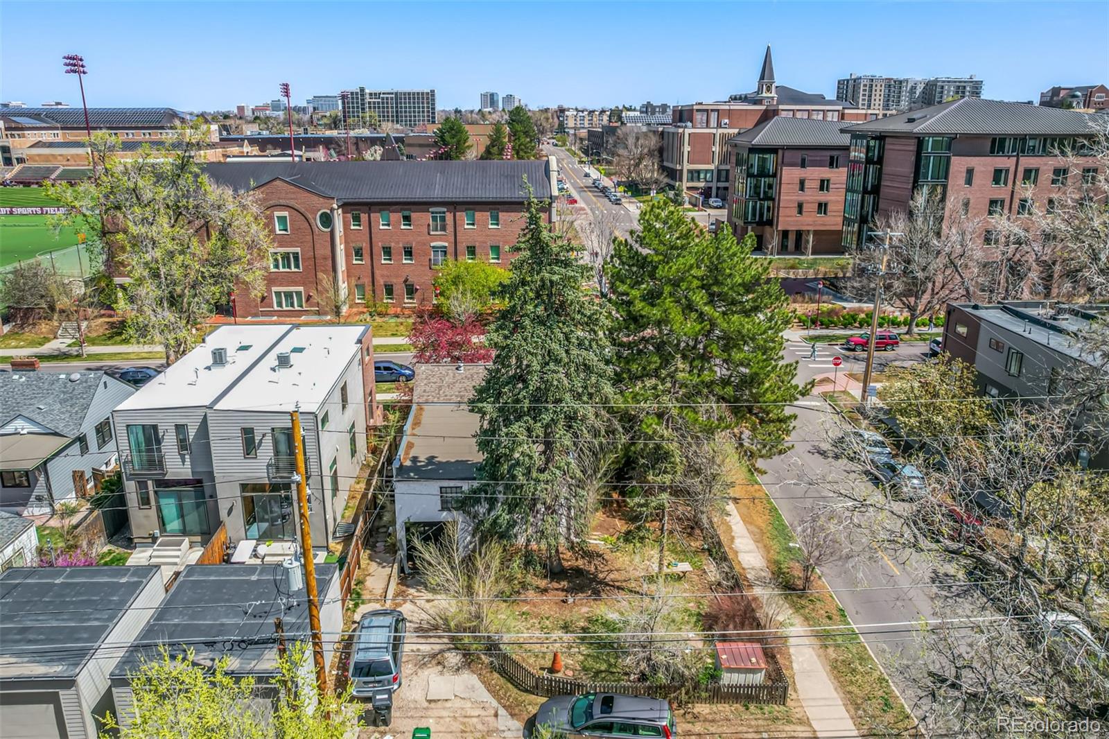 MLS Image #11 for 1995 s high street,denver, Colorado