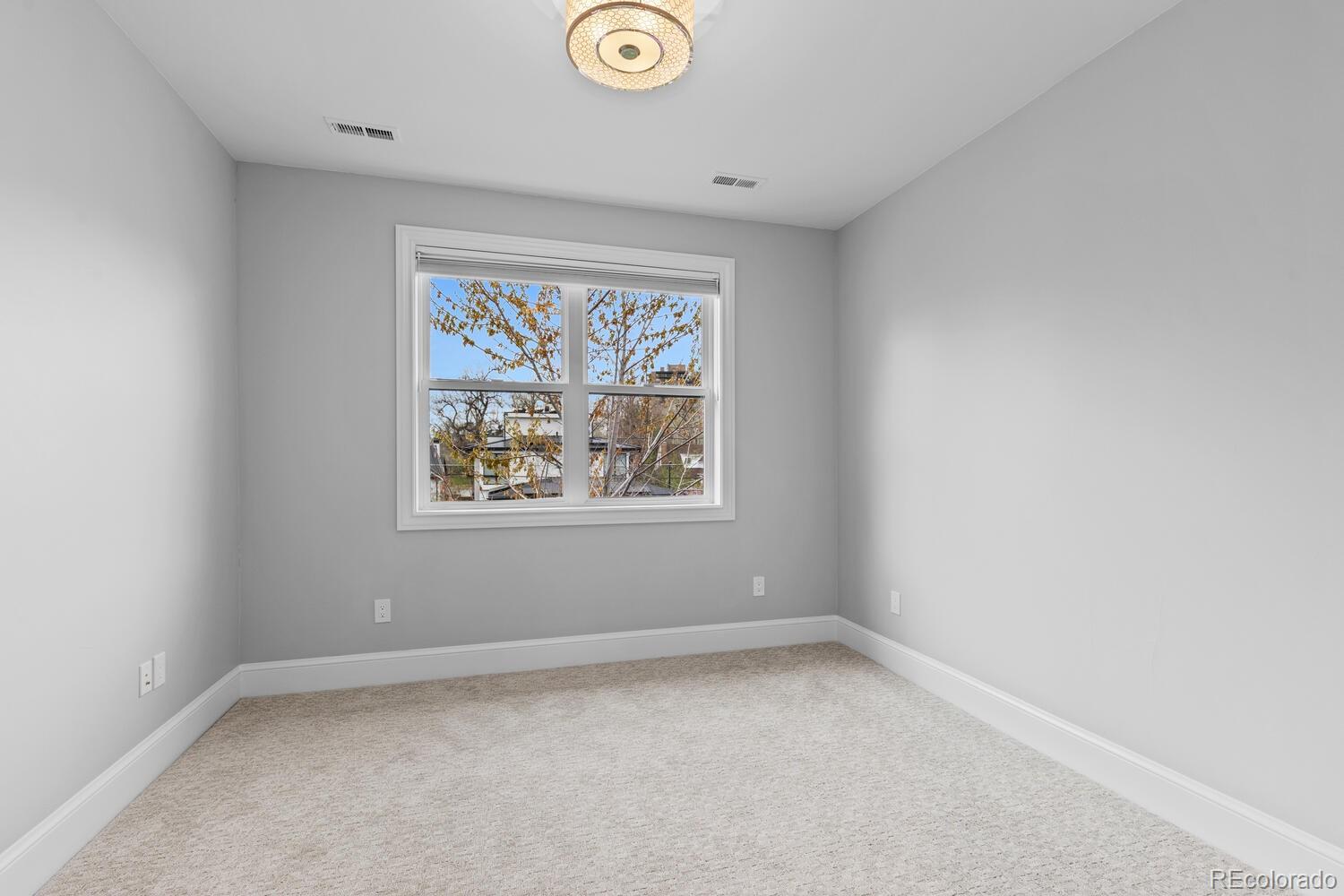 MLS Image #31 for 535 s gilpin street,denver, Colorado