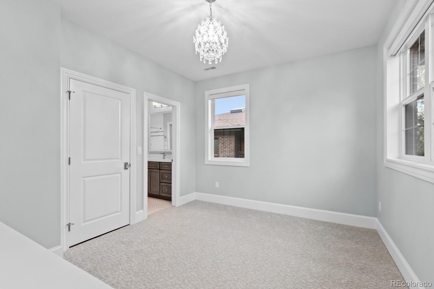 MLS Image #34 for 535 s gilpin street,denver, Colorado