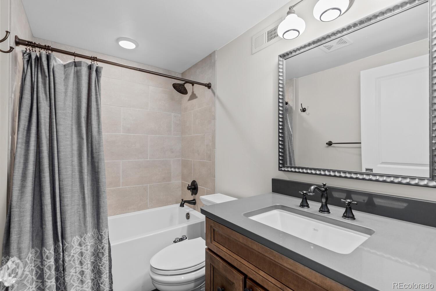 MLS Image #40 for 535 s gilpin street,denver, Colorado
