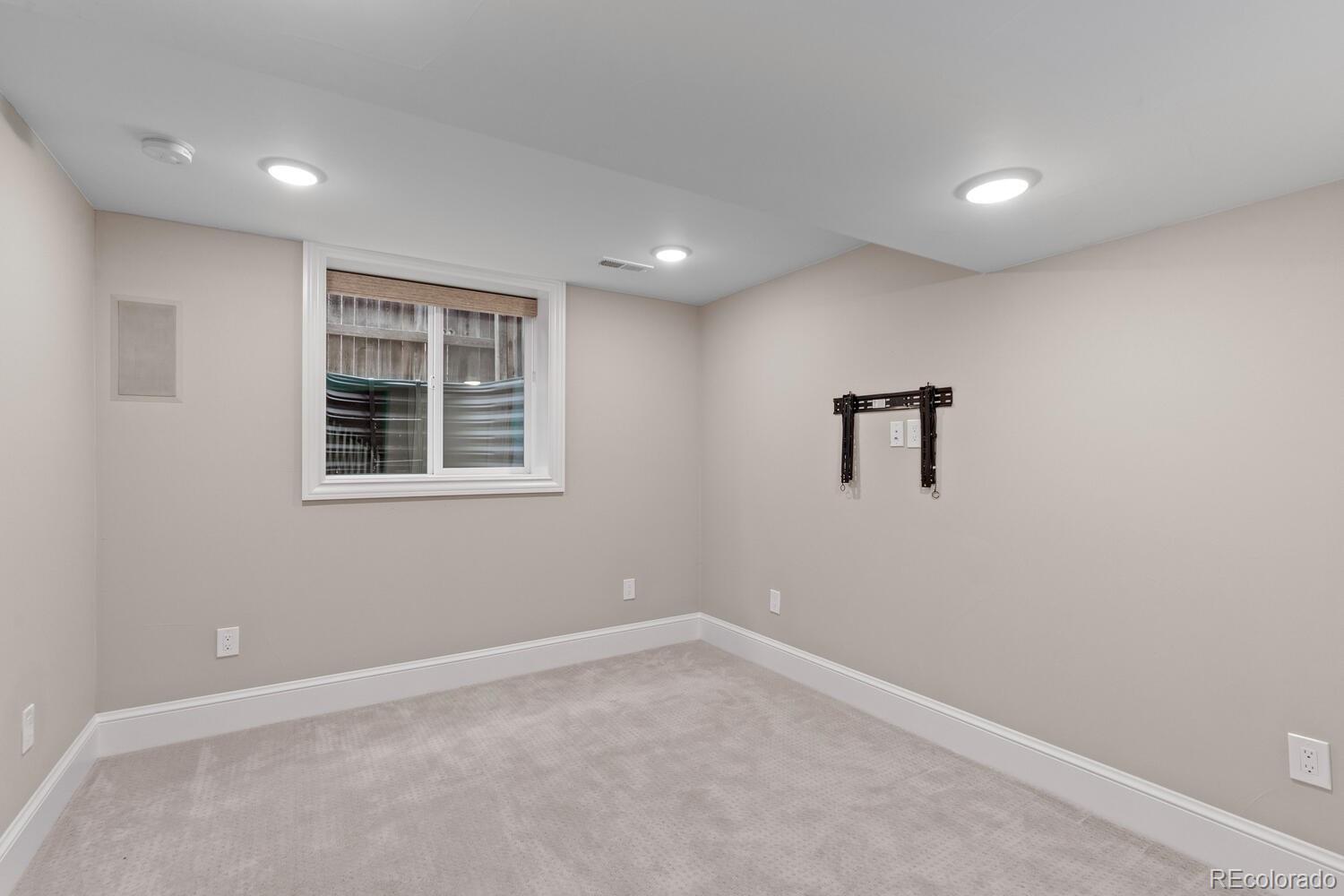 MLS Image #41 for 535 s gilpin street,denver, Colorado