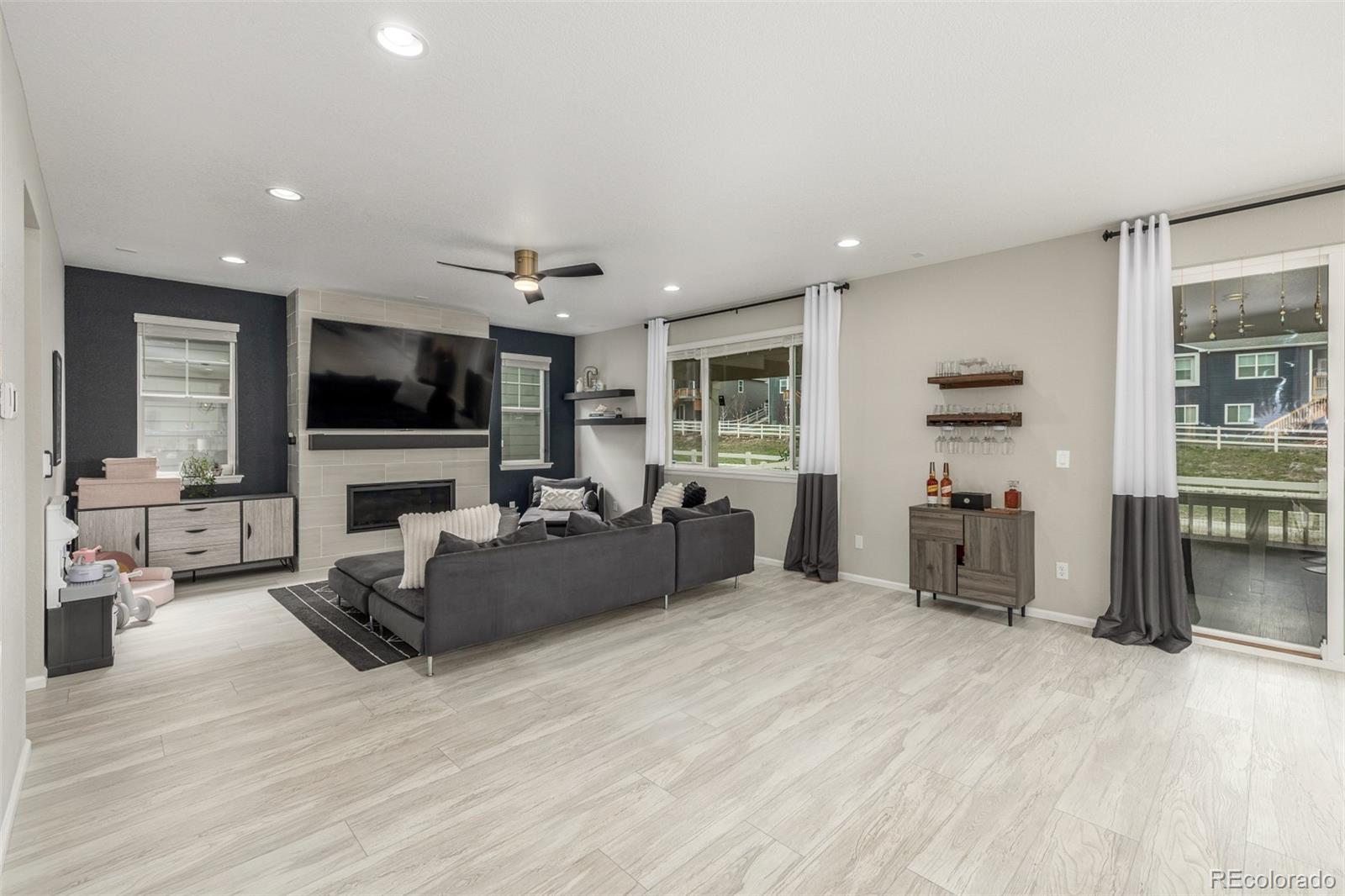 MLS Image #10 for 4925  coltin trail,castle rock, Colorado