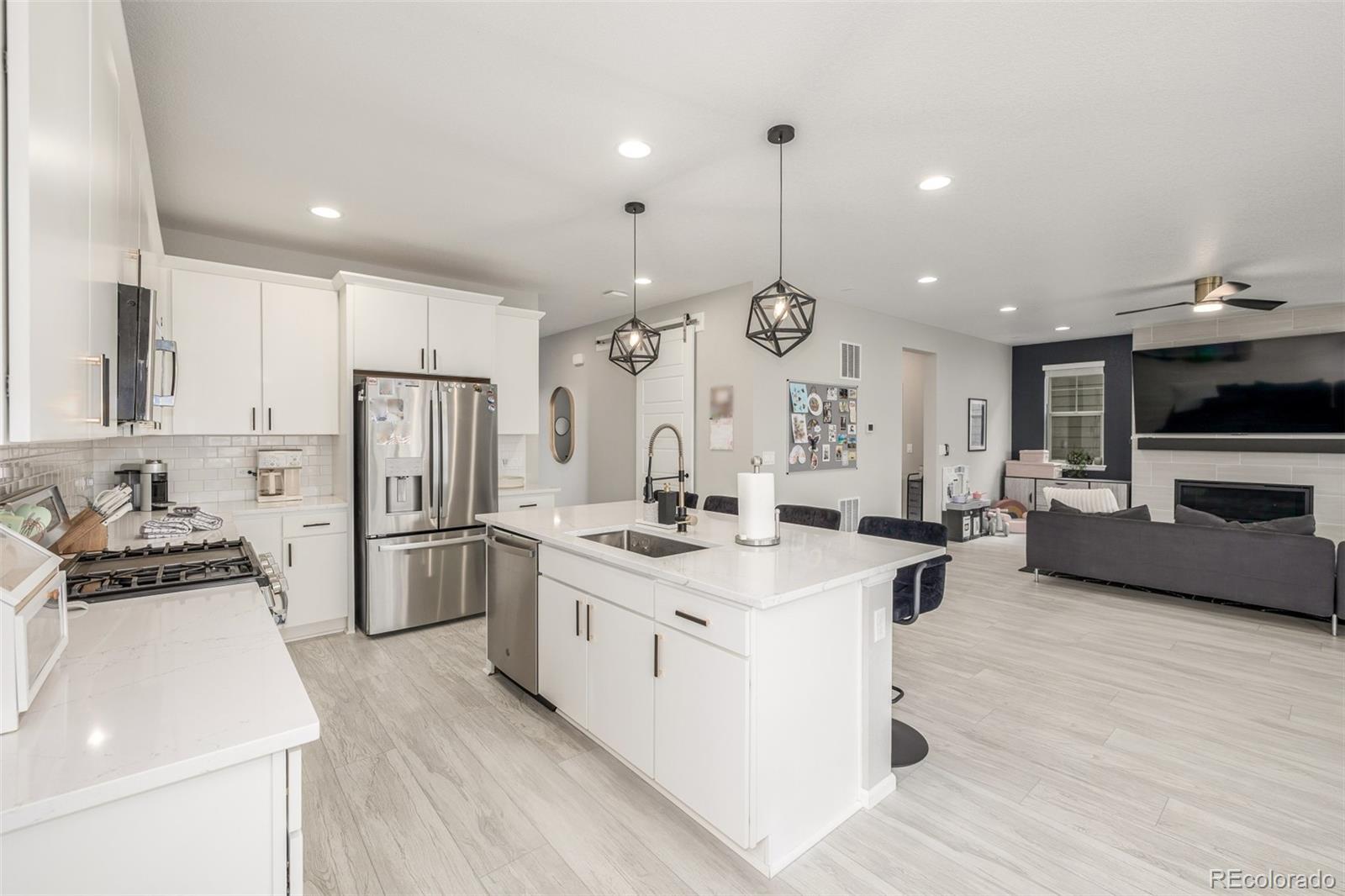 MLS Image #3 for 4925  coltin trail,castle rock, Colorado