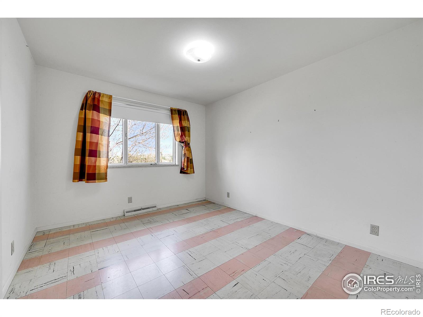 MLS Image #16 for 832  fox hill court,boulder, Colorado