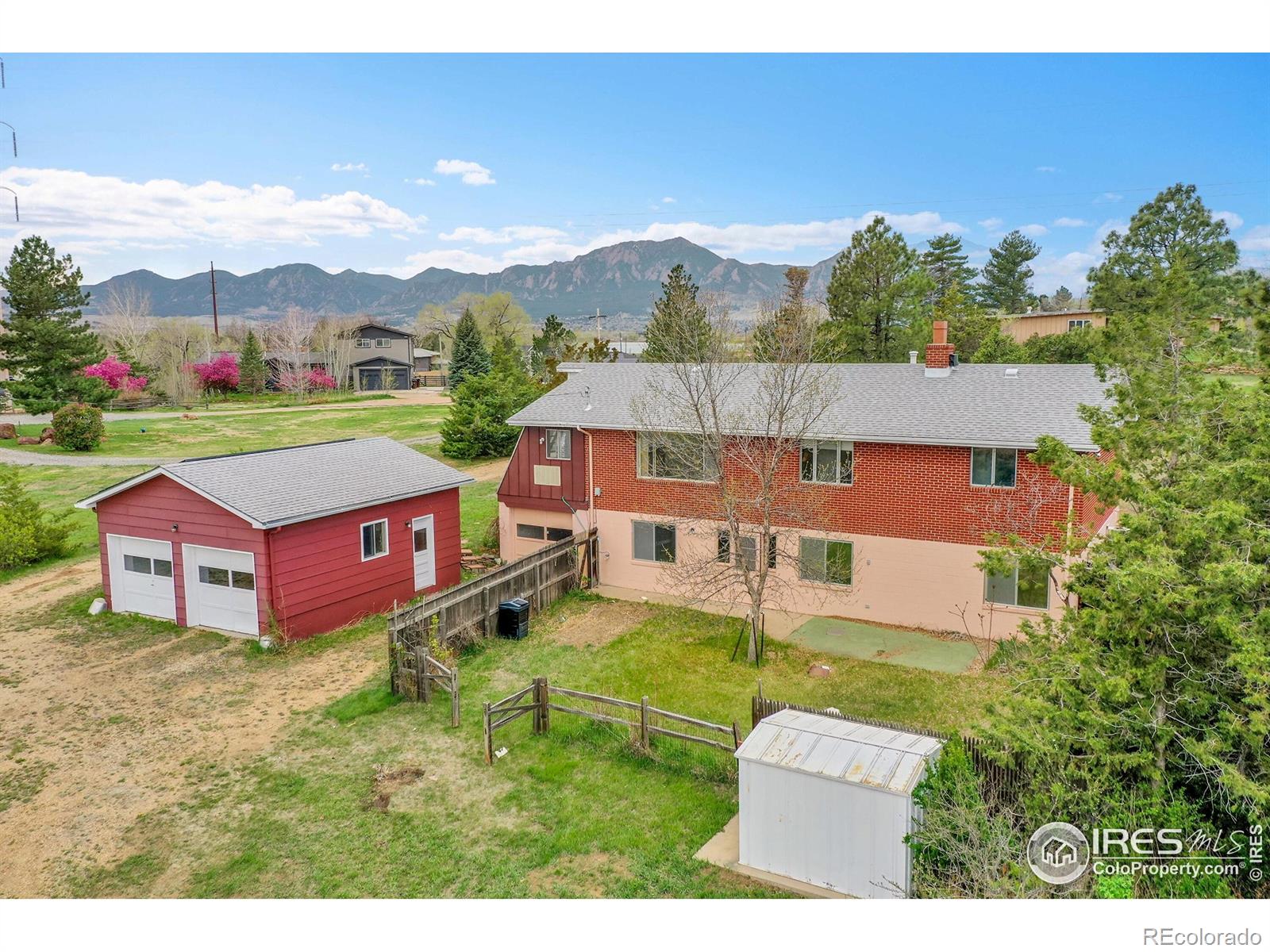 MLS Image #2 for 832  fox hill court,boulder, Colorado