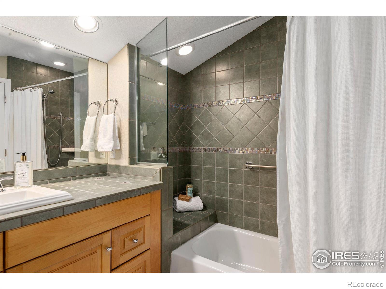 MLS Image #17 for 1490  periwinkle drive,boulder, Colorado