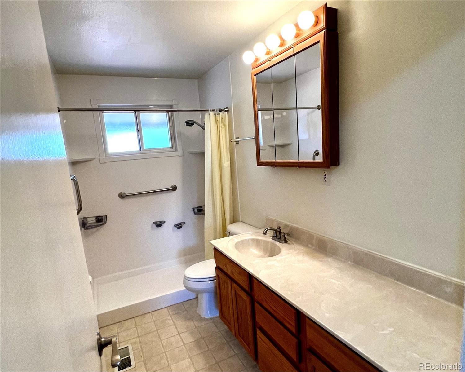 MLS Image #8 for 88  susanne circle,colorado springs, Colorado