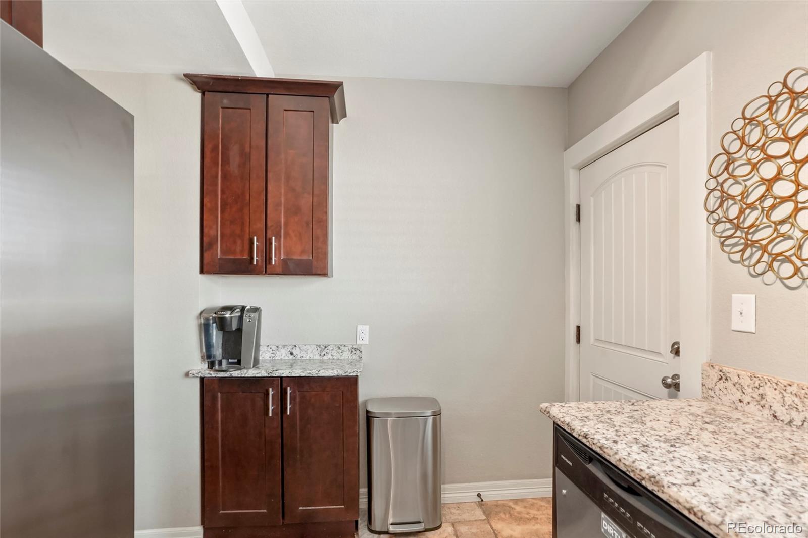 MLS Image #9 for 2253 s fox street,denver, Colorado