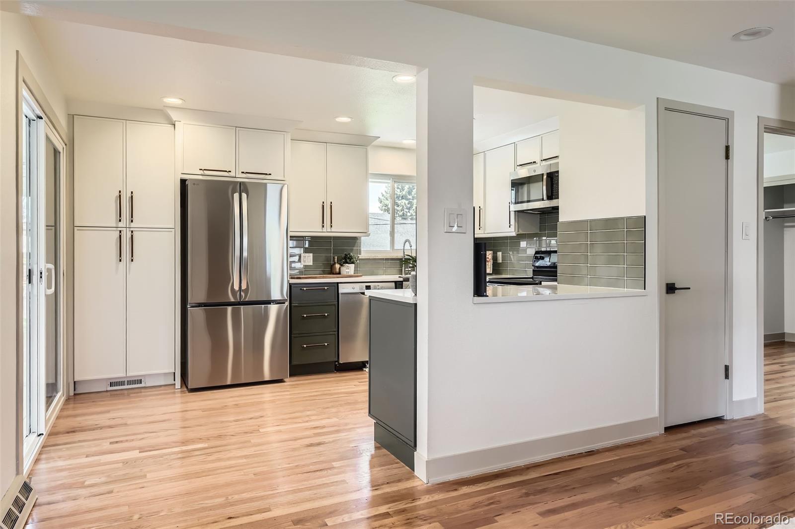 MLS Image #6 for 5975 s milwaukee way,centennial, Colorado
