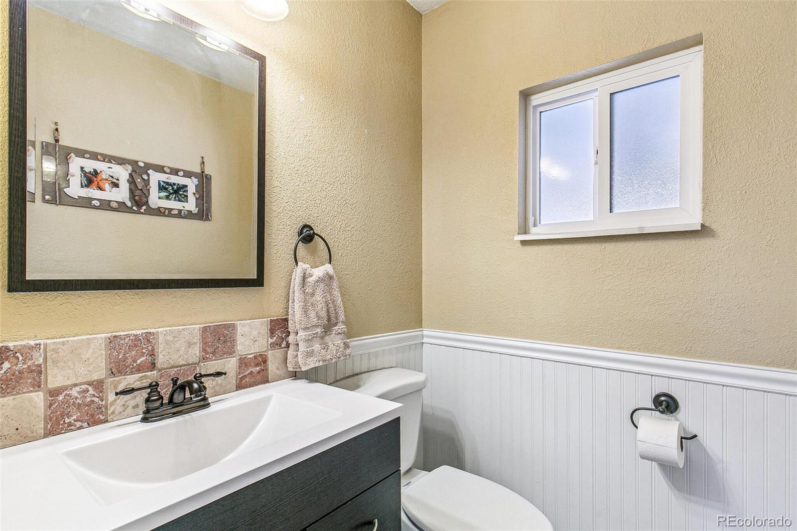 MLS Image #16 for 3005  richard allen court,denver, Colorado