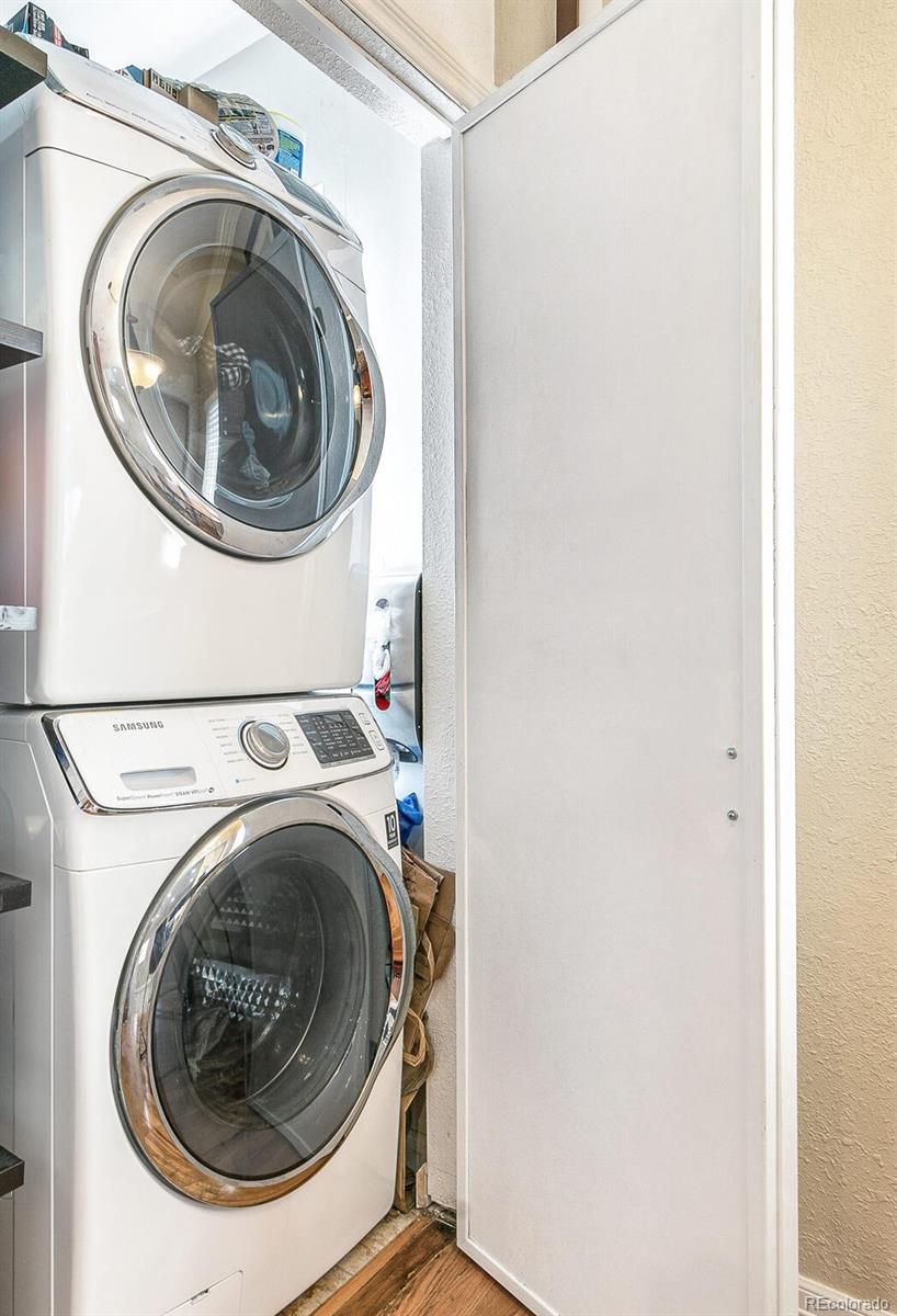 MLS Image #26 for 3005  richard allen court,denver, Colorado