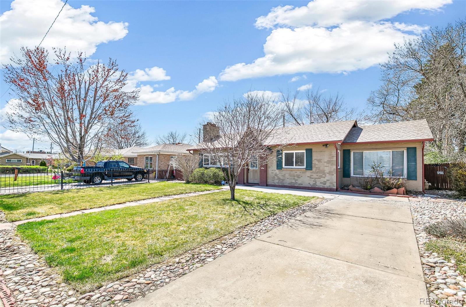 MLS Image #33 for 3005  richard allen court,denver, Colorado