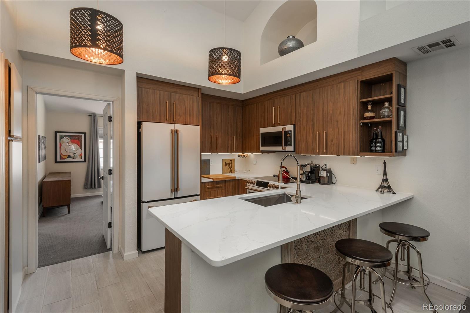 MLS Image #8 for 3096 w prentice avenue,littleton, Colorado