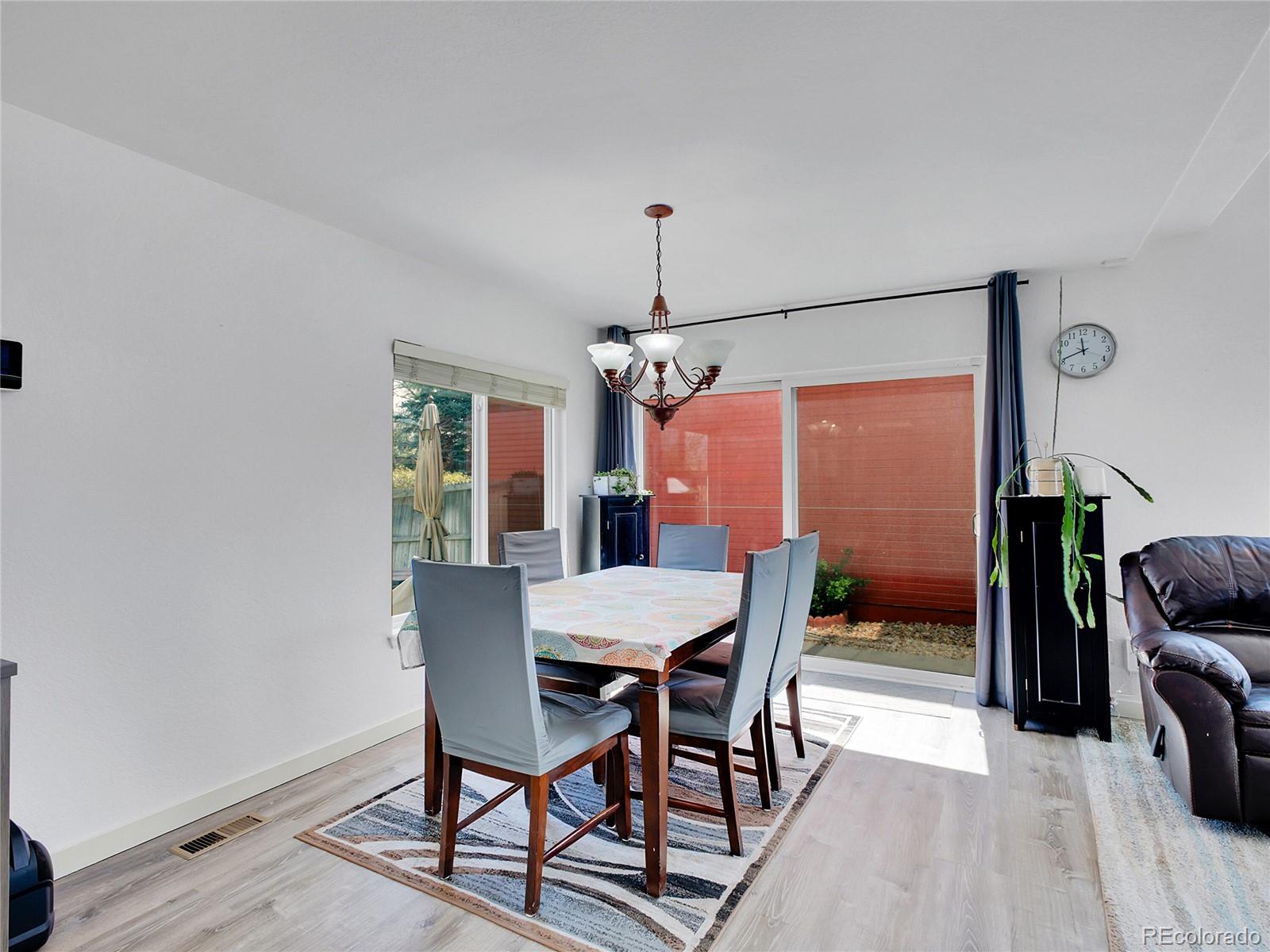 MLS Image #11 for 20069  mitchell circle,denver, Colorado