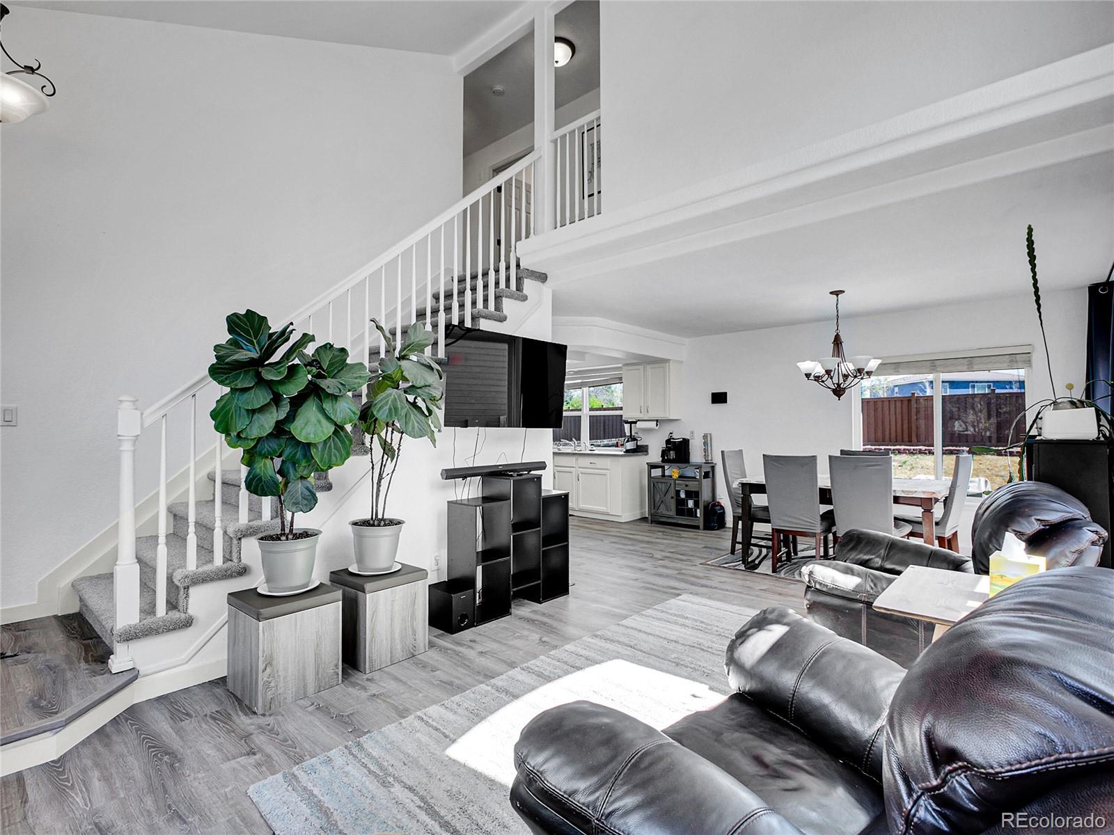 MLS Image #7 for 20069  mitchell circle,denver, Colorado