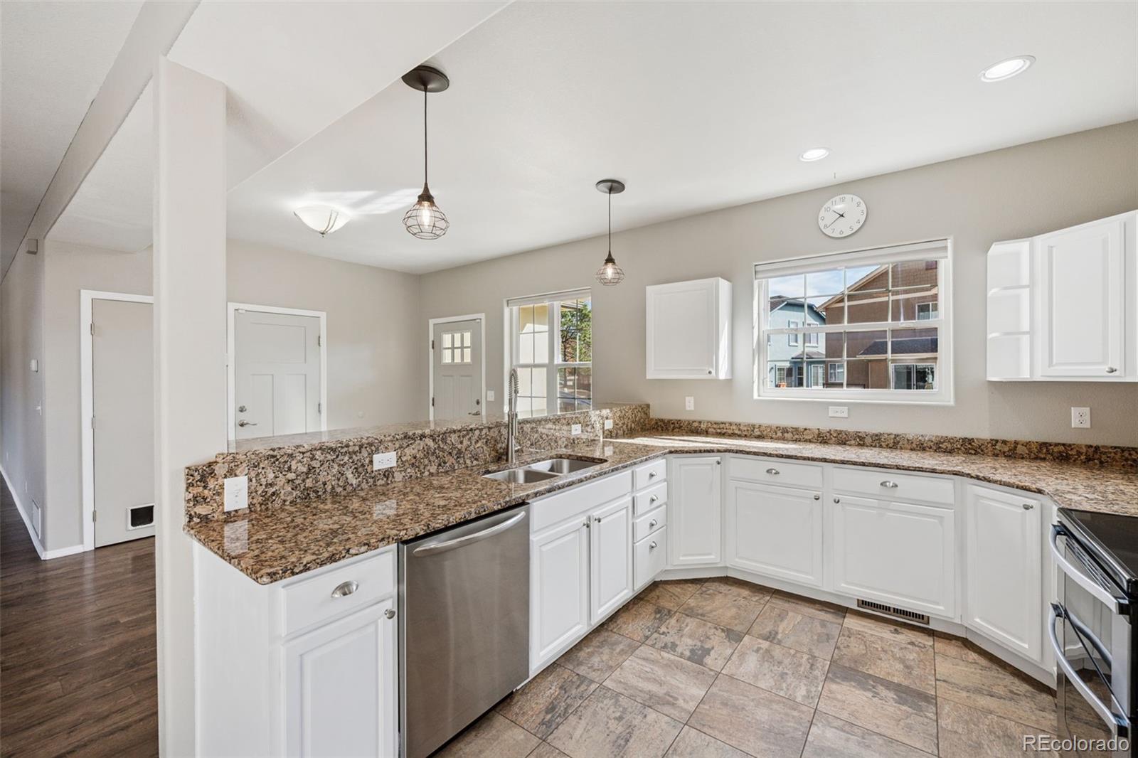 MLS Image #12 for 2541  hot springs court,colorado springs, Colorado