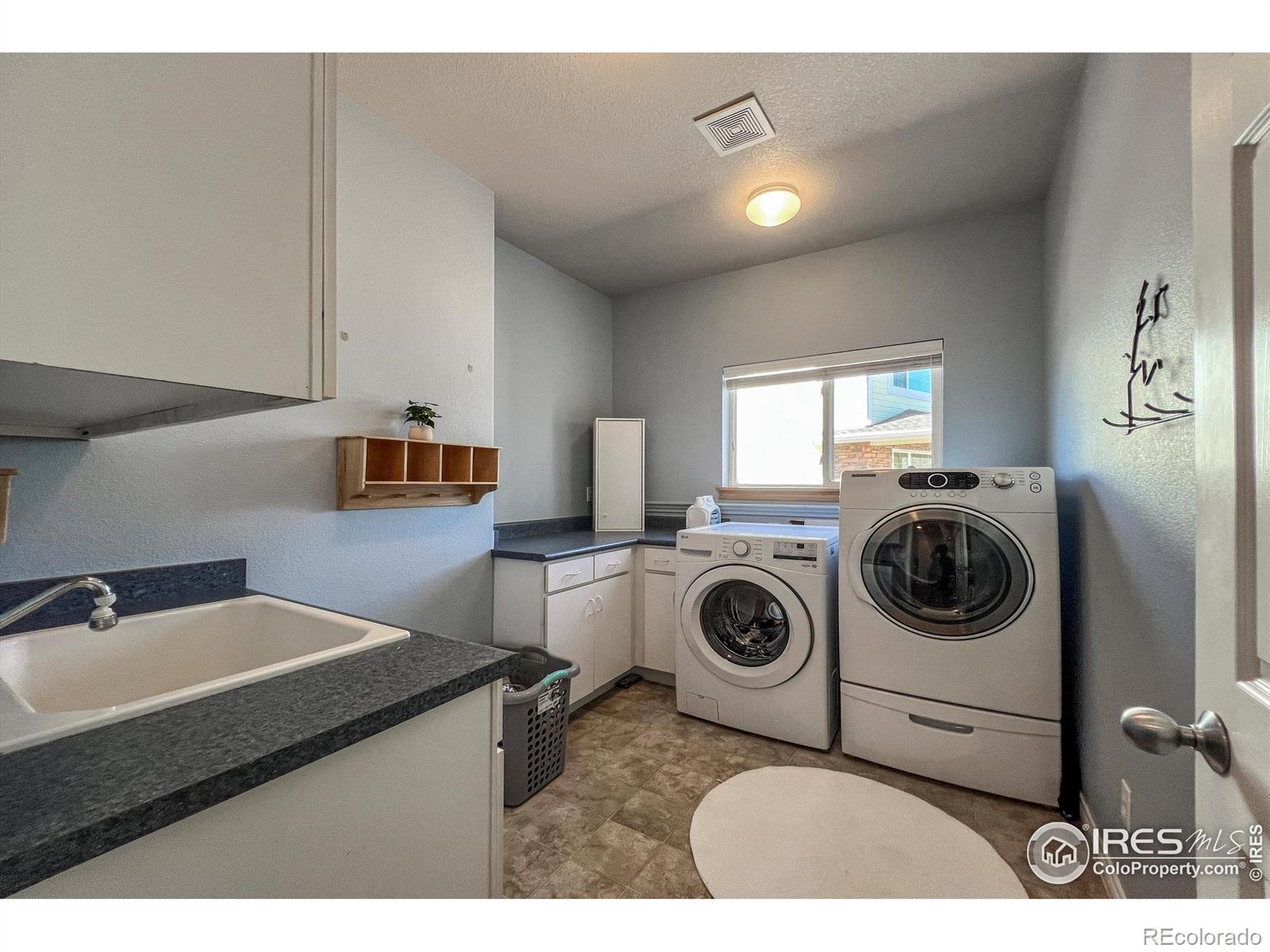 MLS Image #15 for 2000  prestwick court,longmont, Colorado