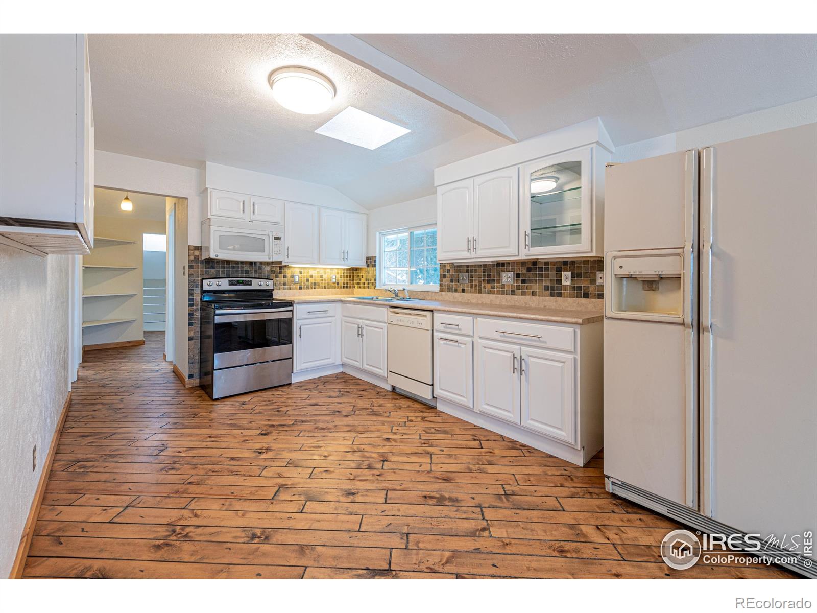 MLS Image #17 for 595 s hendricks street,nederland, Colorado