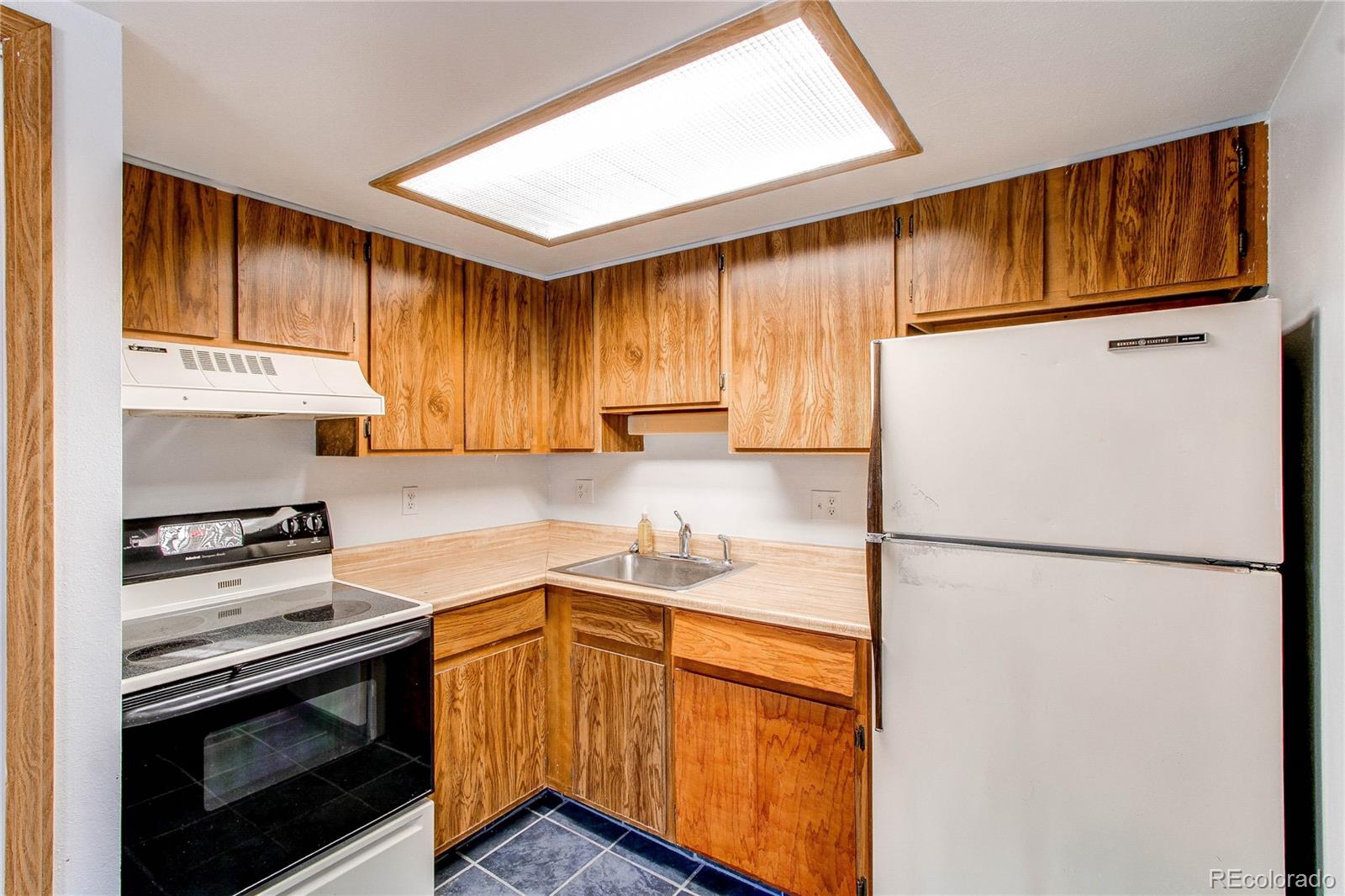 MLS Image #3 for 12480 w nevada place,lakewood, Colorado